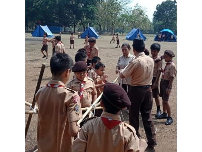 Kegiatan Camping Pramuka